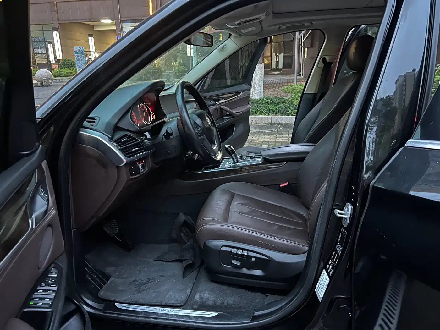 BMW X5 (Import) 2017 xDrive28i фото 18