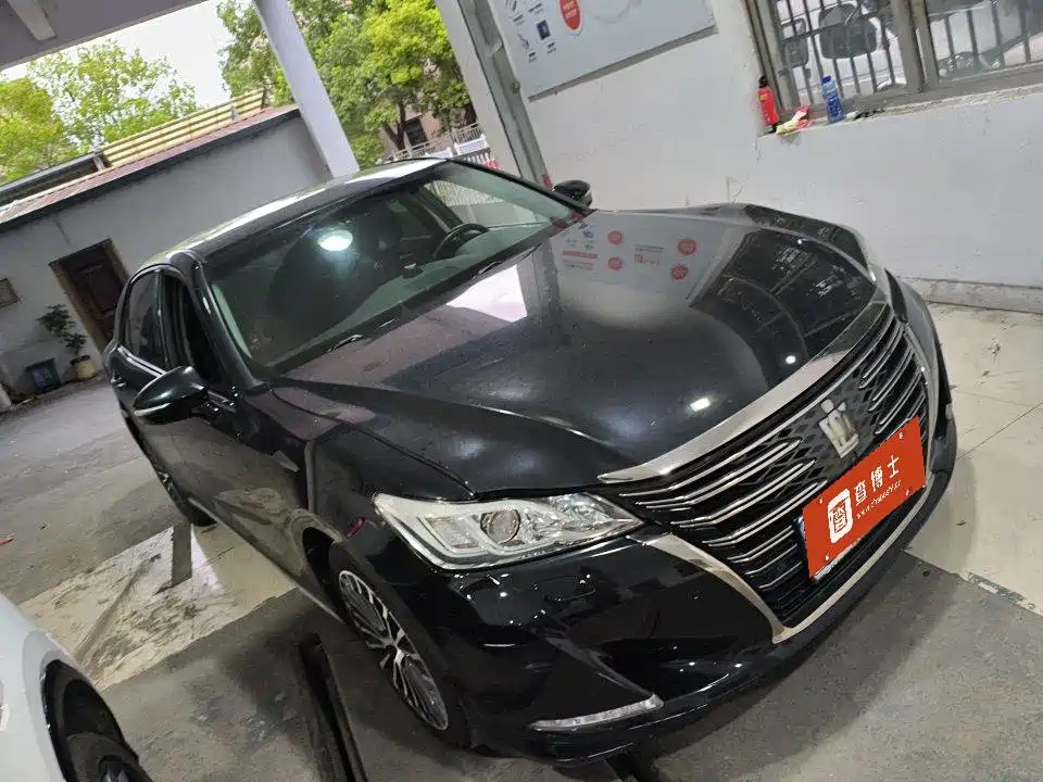 2019 Toyota Crown
