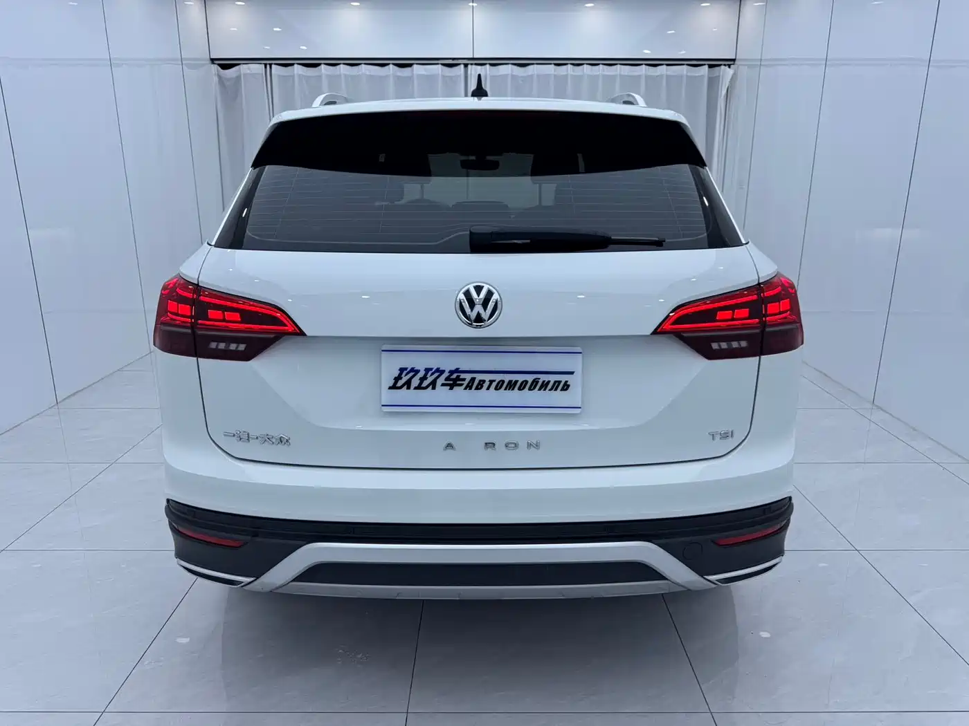 Volkswagen Tayron 2022 280TSI 2WD Luxury Smart Connect Edition фото 5