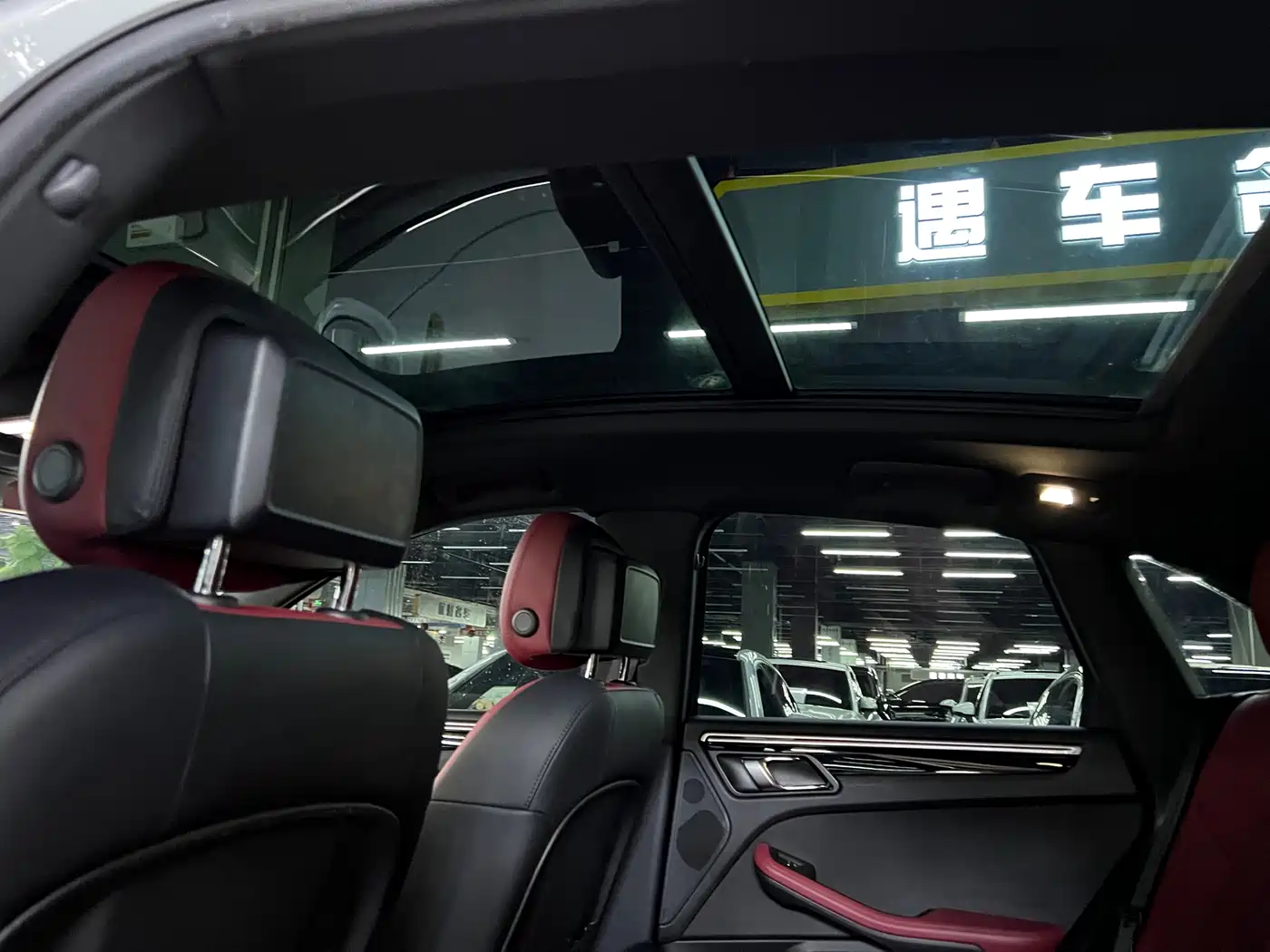 Porsche Macan 2021 Macan 2.0T фото 9