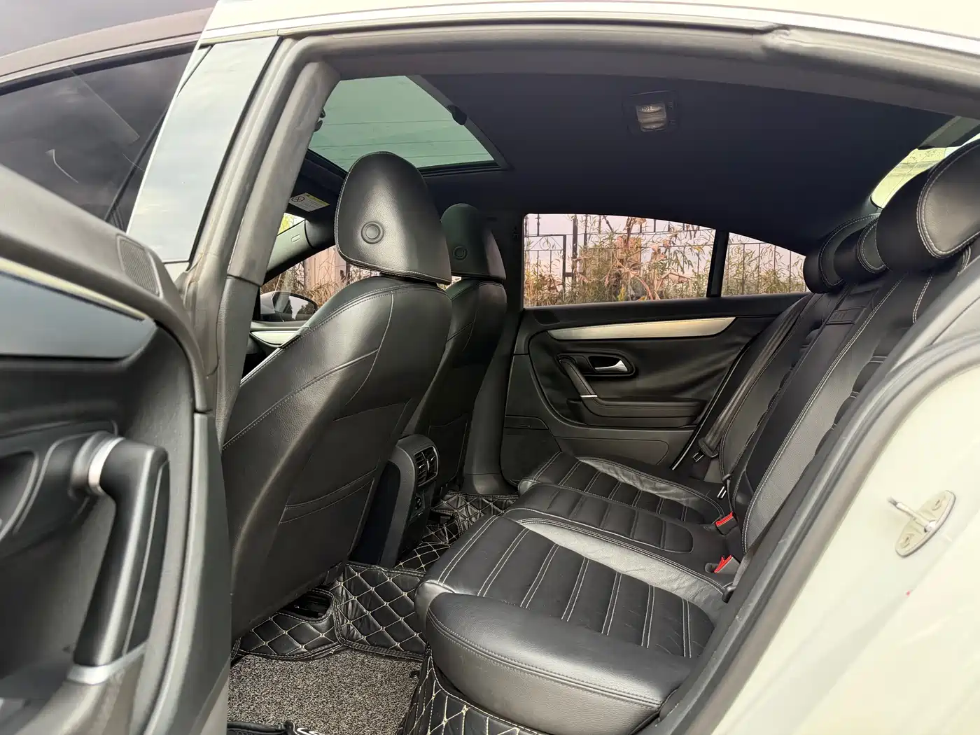 Volkswagen FAW-Volkswagen CC 2015 1.8TSI Premium фото 9