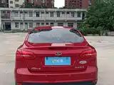Фото 14 - Ford Focus