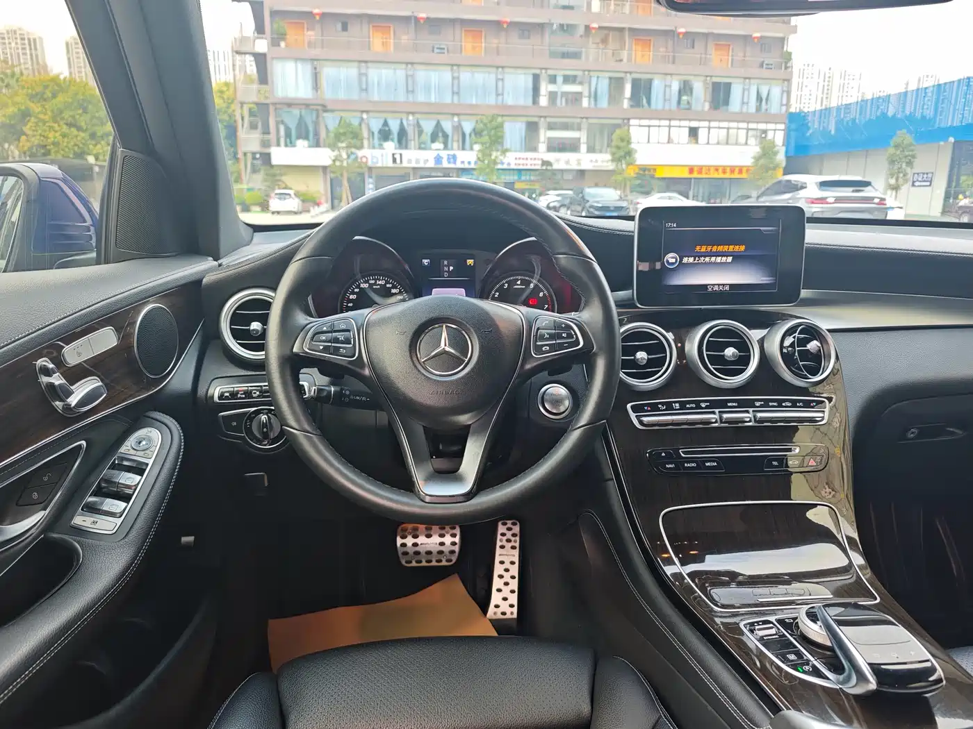 Mercedes-Benz GLC 2016 GLC 260 4MATIC Luxury фото 10