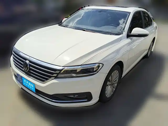 Volkswagen Lavida 2022 280TSI DSG Comfort Edition — фото 1