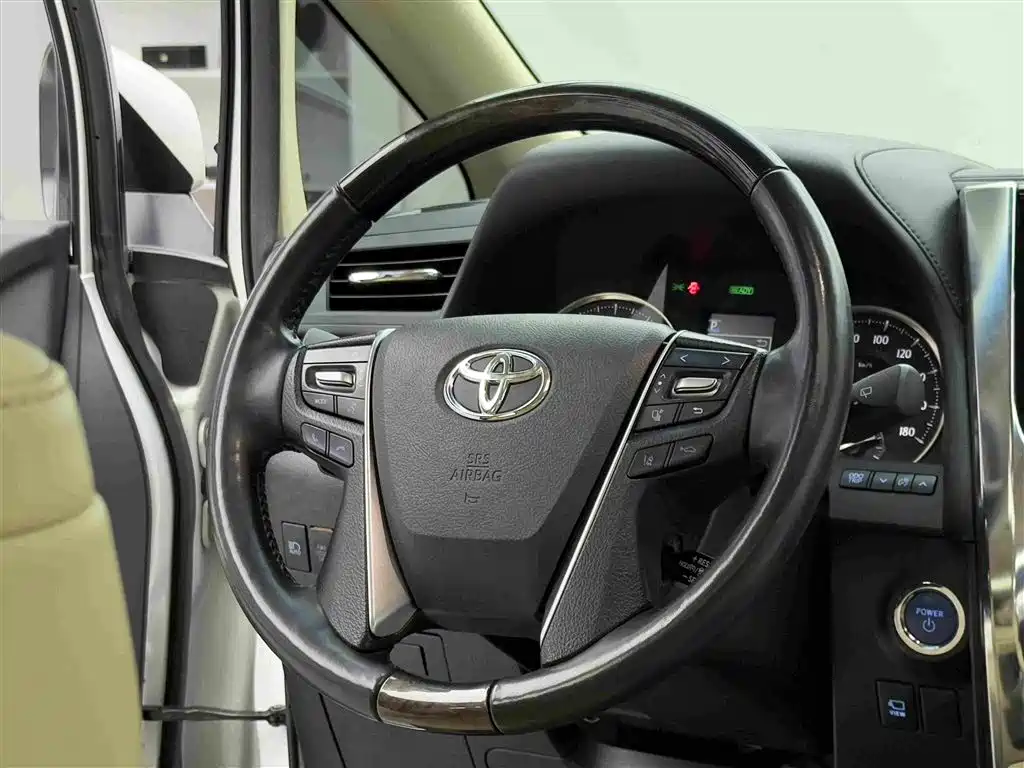 Toyota Vellfire 2022 2021 Crown Hybrid 2.5L HV Premium Edition