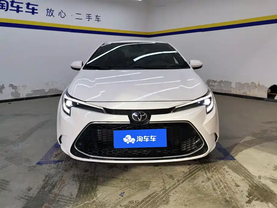 Toyota Levin 2023 185T CVT Luxury фото 2