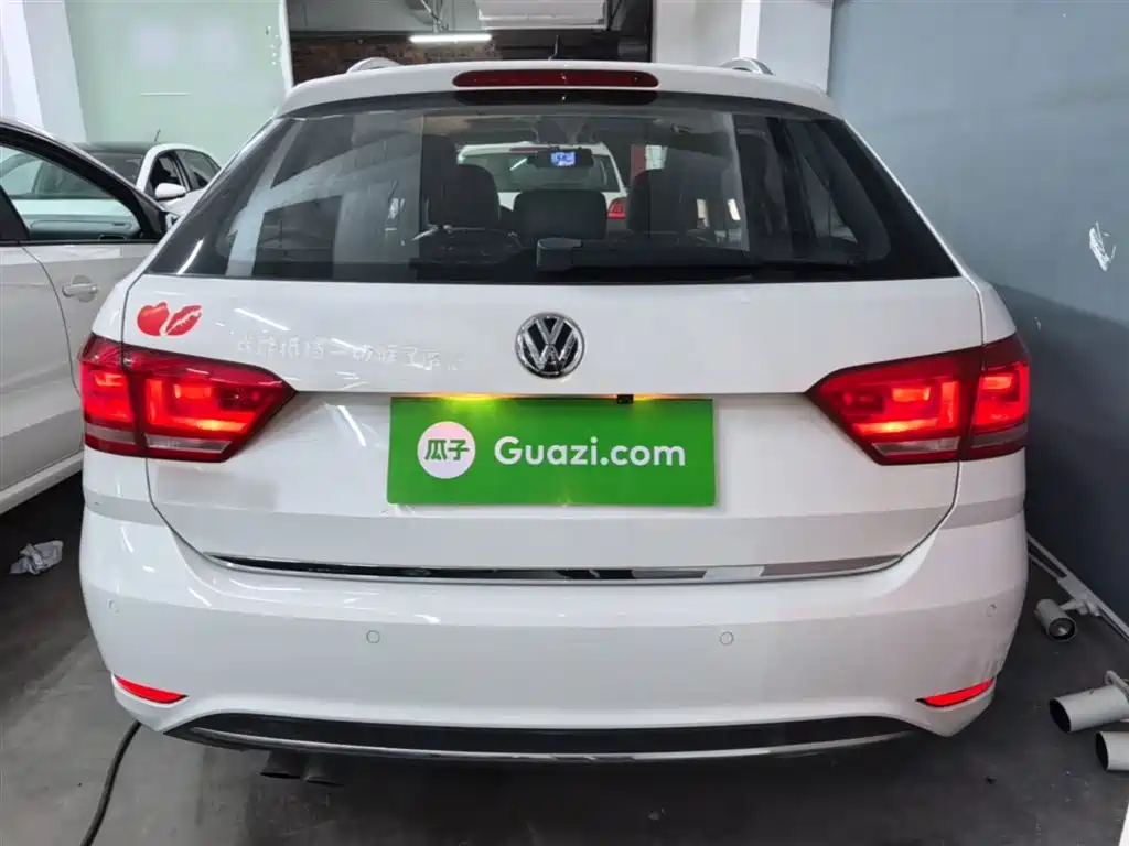 Volkswagen Lavida Tour 2017 230TSI DSG Comfort Edition фото 6