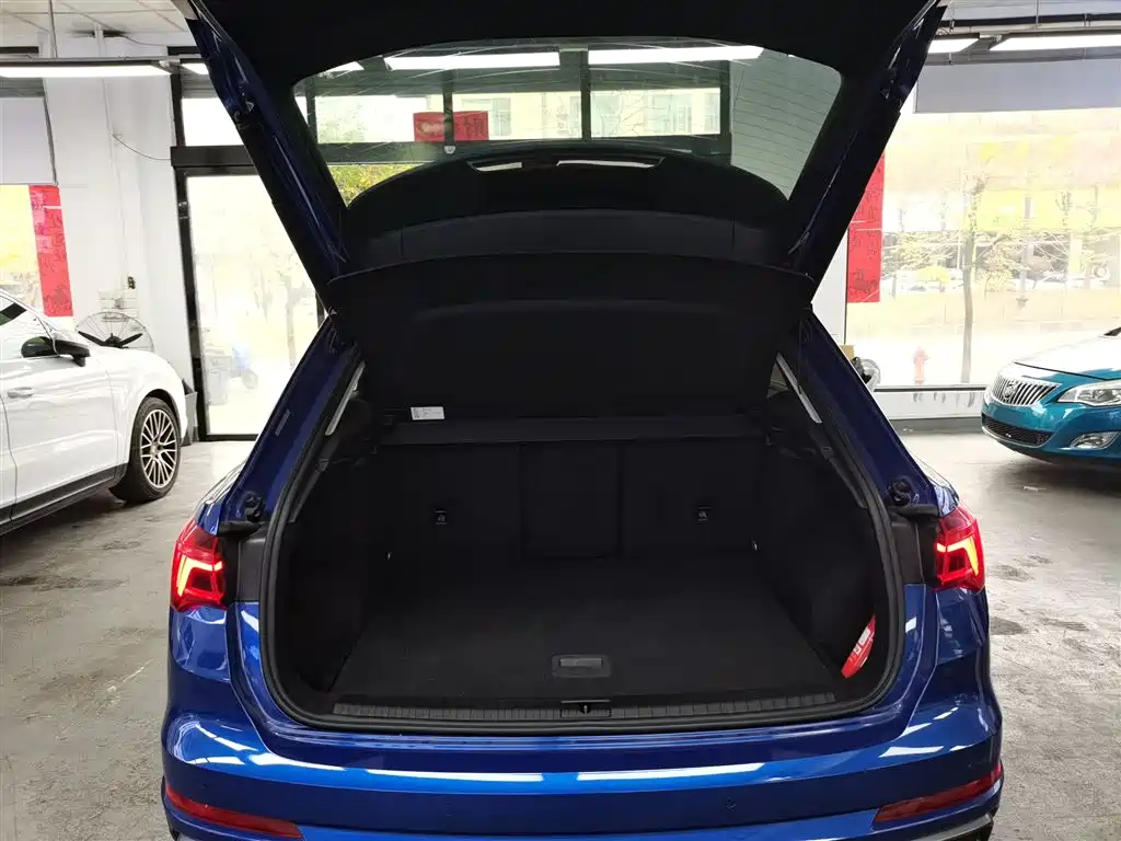 Audi Q3 2021 40 TFSI Fashion Sport фото 19