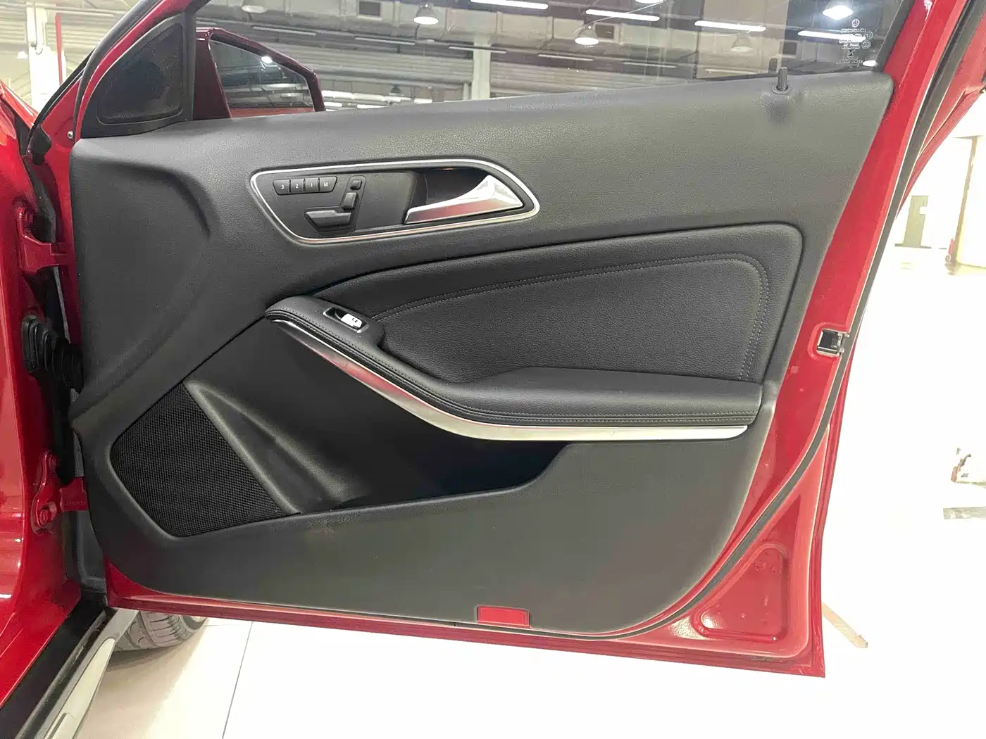 Mercedes-Benz GLA 2015 GLA 260 4MATIC Sport фото 12