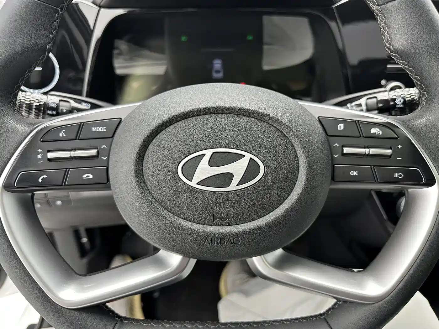 Hyundai Elantra 2023 1.5L CVT GLX Elite Edition фото 15