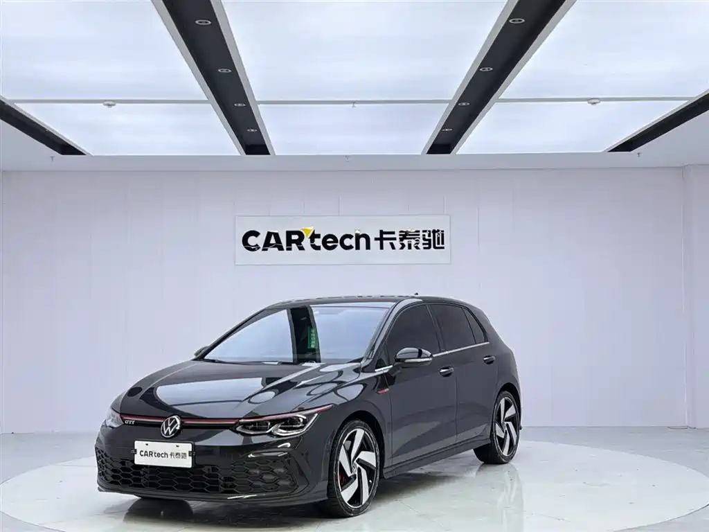 VOLKSWAGEN GOLF GTI