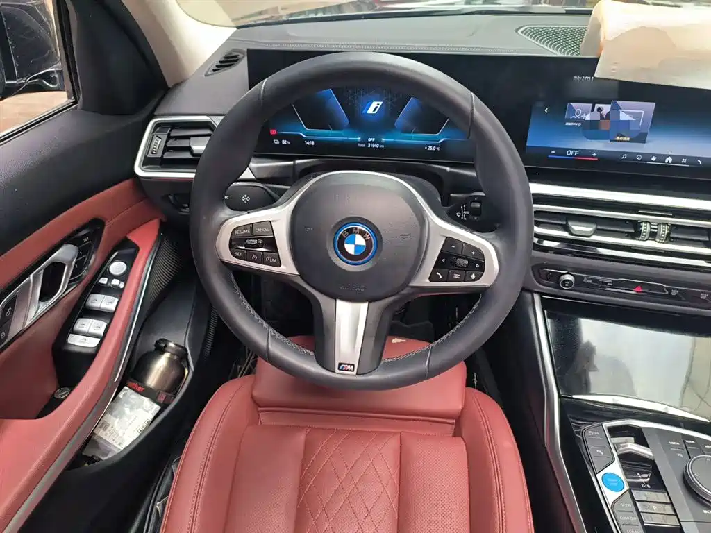 BMW i3 2024 eDrive 35 L фото 3