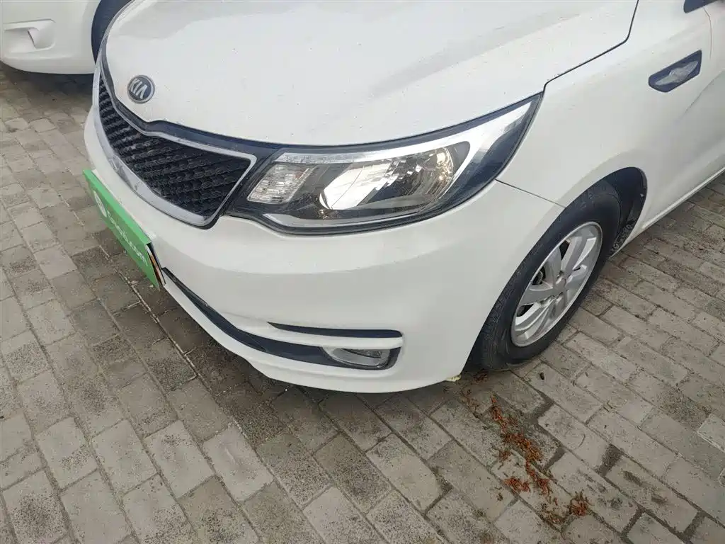 Kia K2 2015 Sedan 1.4L AT GLS фото 24