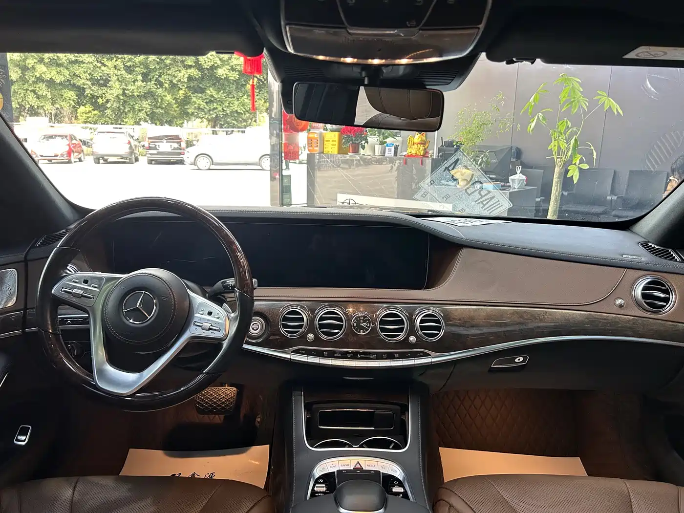 Mercedes-Benz S-Class 2020 S 350 L Premium Edition Collector's Version фото 9