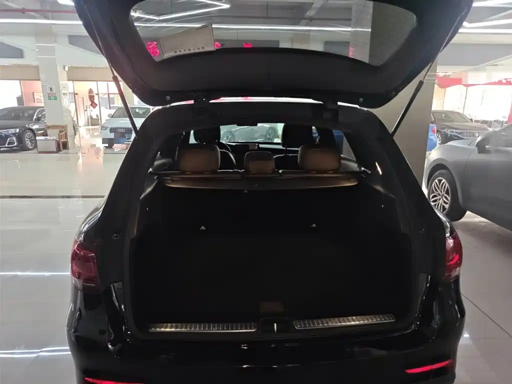 Mercedes-Benz GLC 2020 GLC 300 L 4MATIC Dynamic фото 15