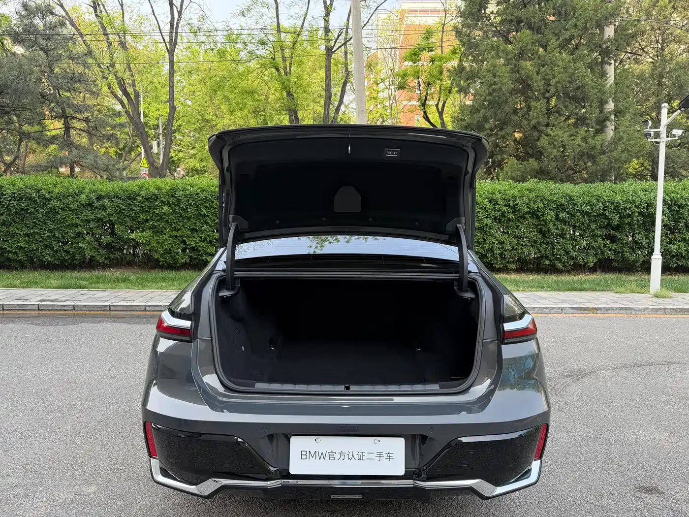 BMW i7 2023 eDrive50L Premium M Sport Package фото 6