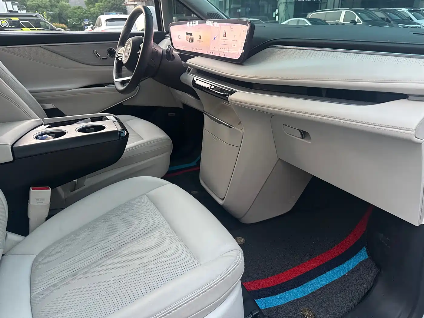 Buick GL8 New Energy 2024 Landglory Premium Edition 7-Seater фото 21