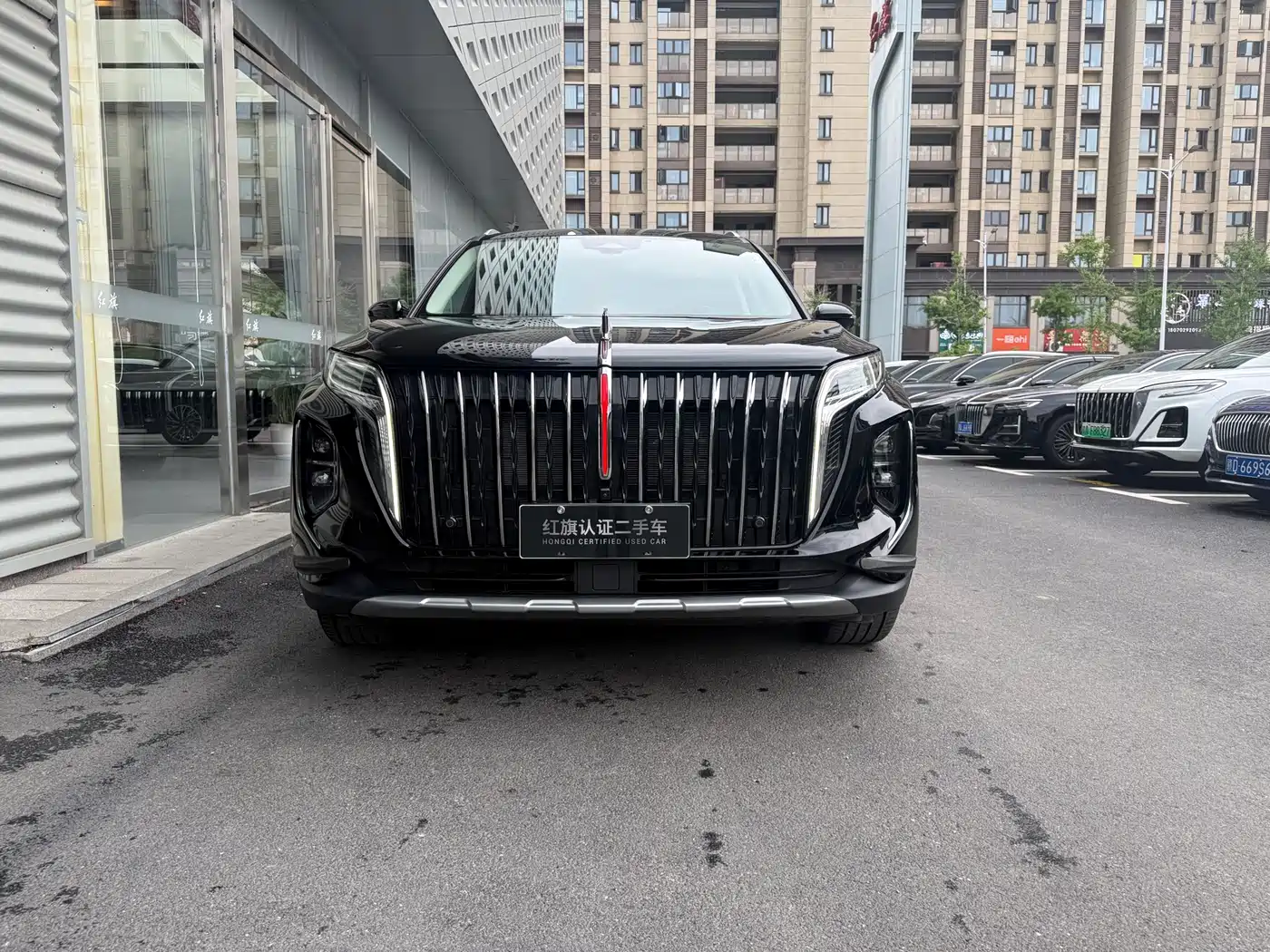 Hongqi HS7 PHEV 2025 2.0T PHEV 2WD Flag Enjoy Edition (6-seater) фото 2
