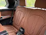 Фото 25 - BMW X7