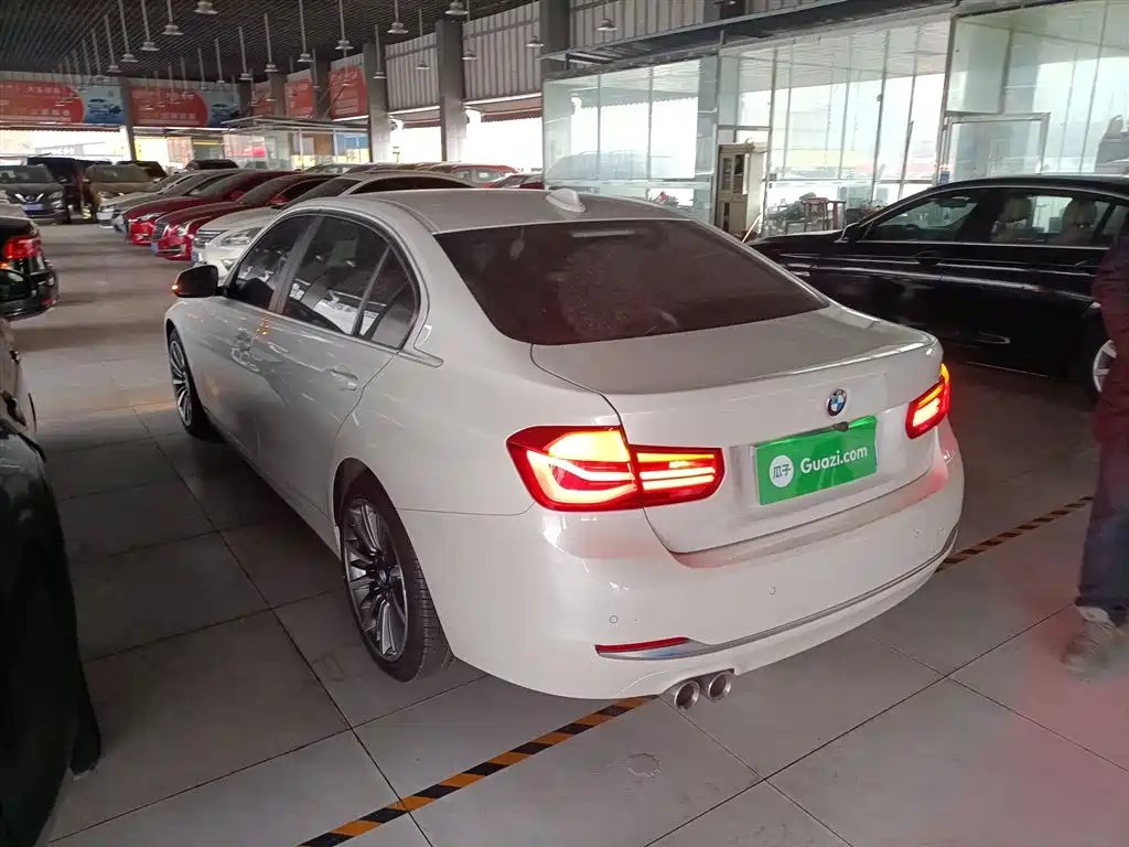 BMW 3 Series 2019 320Li Fashion Type фото 5
