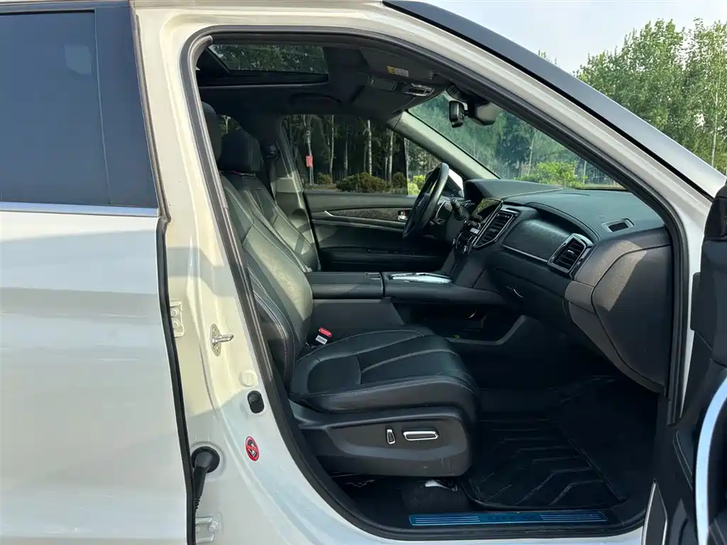 HONDA UR-V