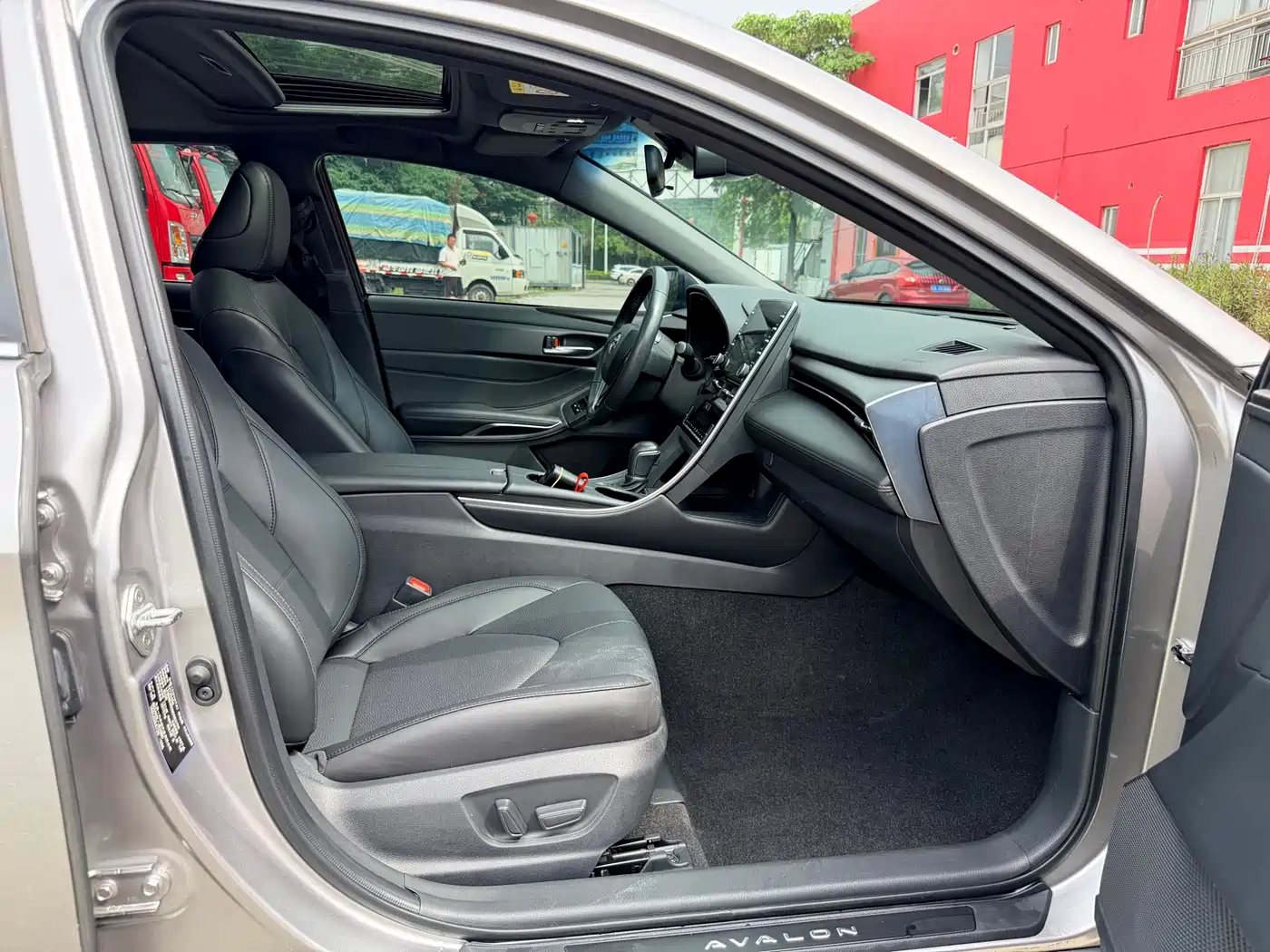 Toyota Avalon 2019 2.0L XLE Premium Edition (China VI) фото 20