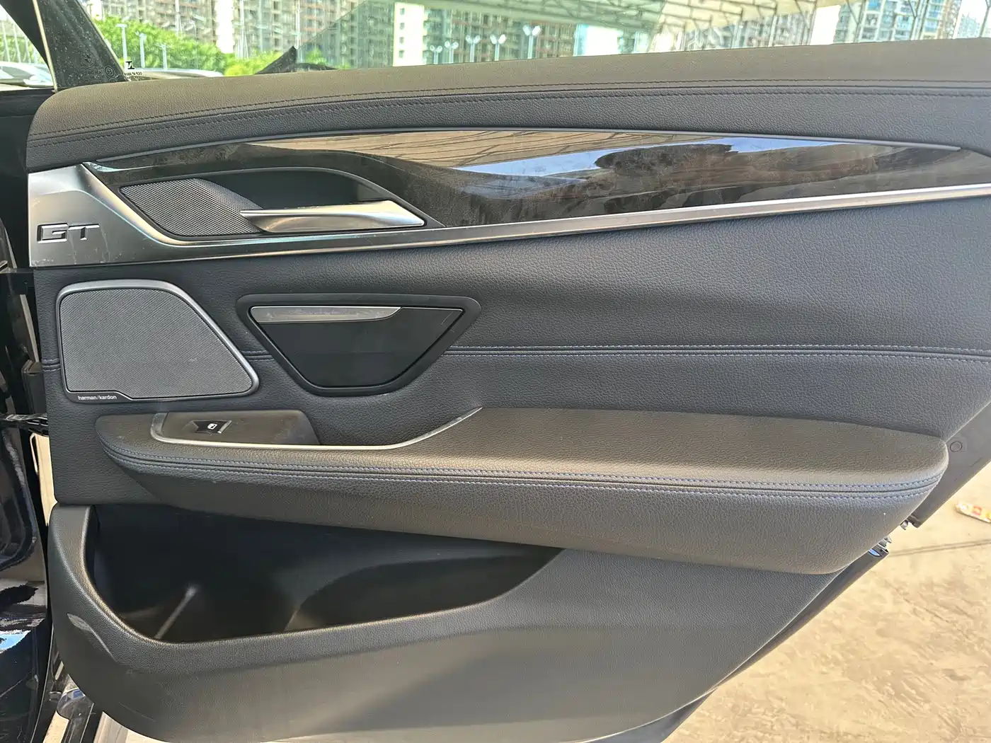 BMW 6 Series GT 2018 630i Luxury Design Package фото 19
