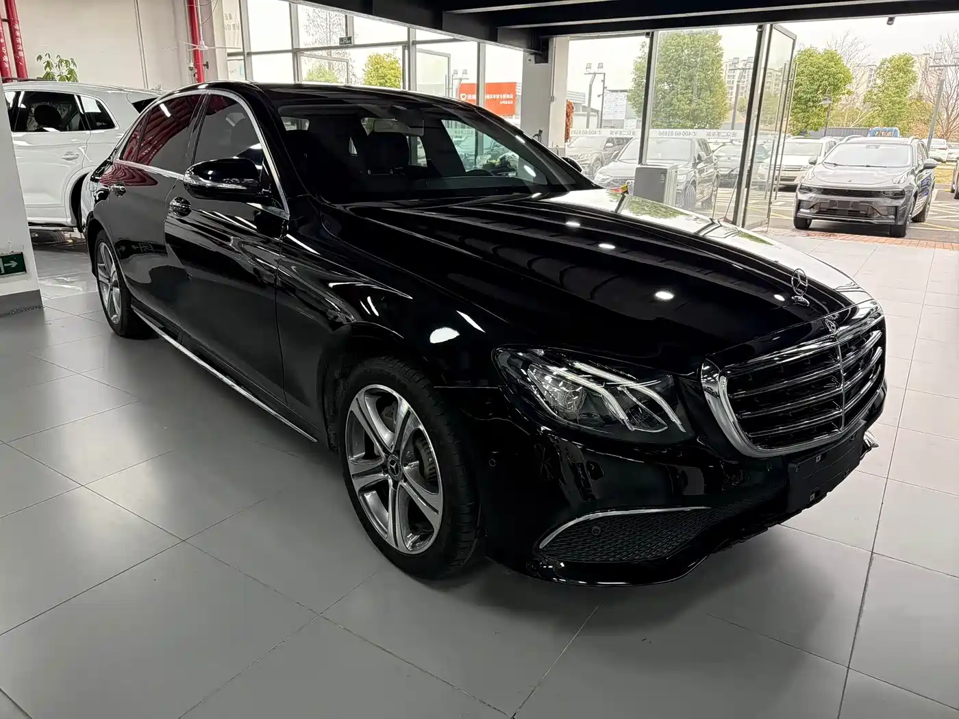 Mercedes-Benz E-Class 2019 E 200 L Sport фото 3