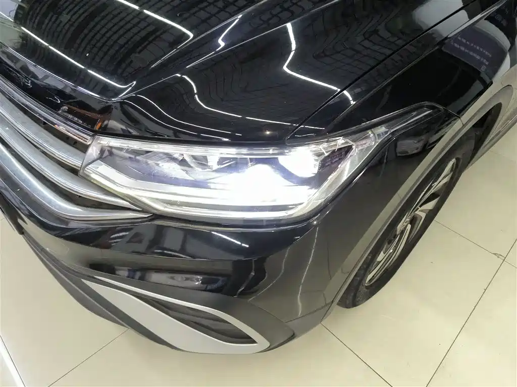 Volkswagen Tiguan L 2022 330TSI Automatic 2WD Smart Edition фото 24