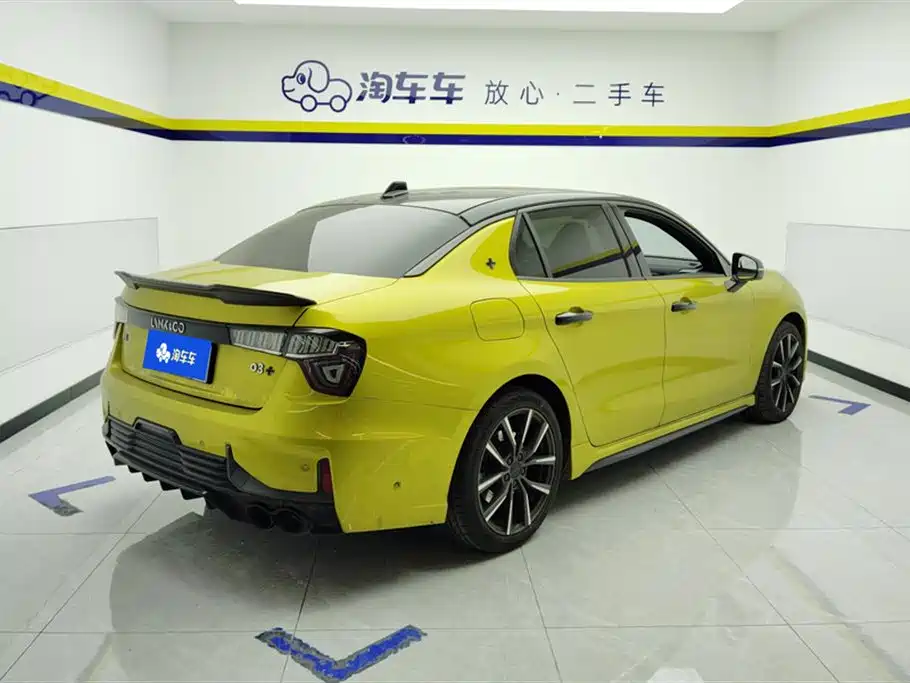 Lynk & Co 03 2022 03+ 2.0TD Auto Wind Rider Edition фото 3