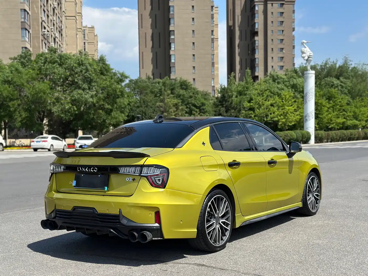 Lynk & Co 03 2021 03+ 2.0TD Auto Wind Rider Edition фото 4