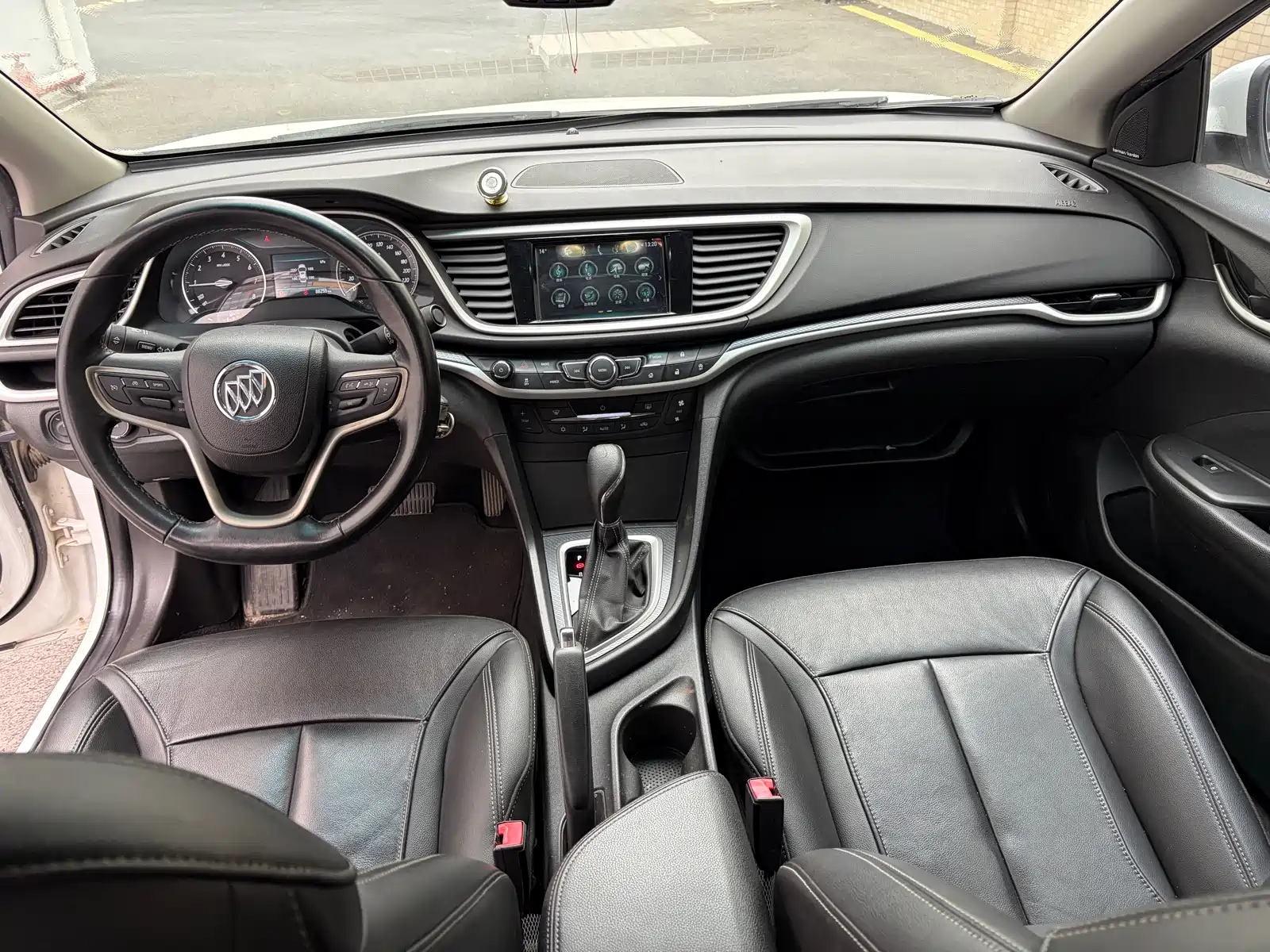 Фото 5 - Buick Excelle