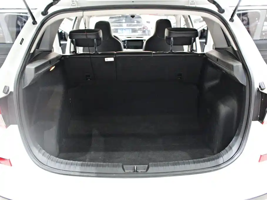 Škoda Kamiq 2021 1.5L Auto Comfort Edition фото 12
