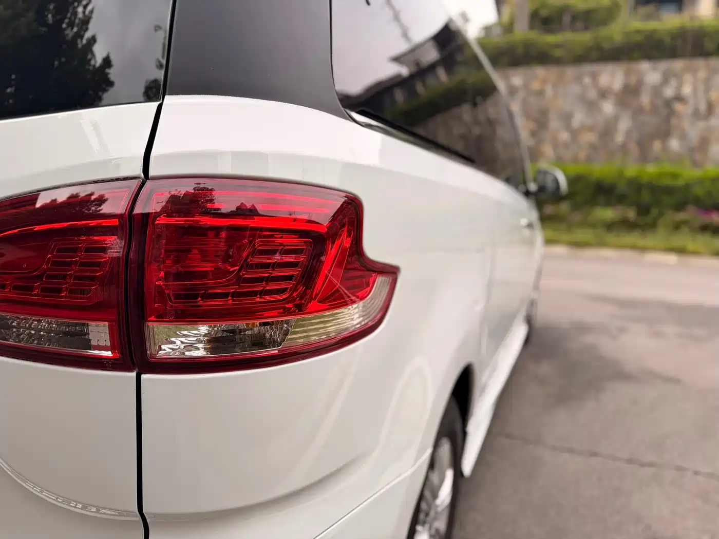 SAIC Maxus Maxus G10 2019 PLUS 2.0T Auto Elite China VI фото 29