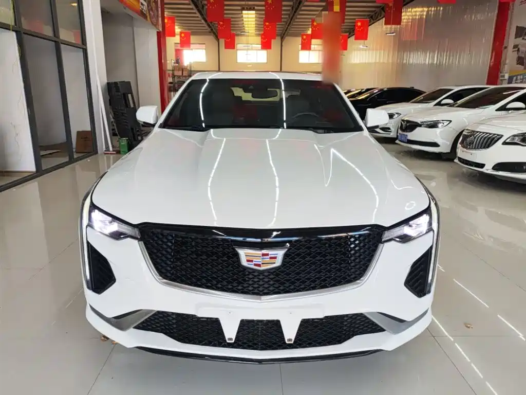 Cadillac CT4 2021 28T Fashion Edition фото 3