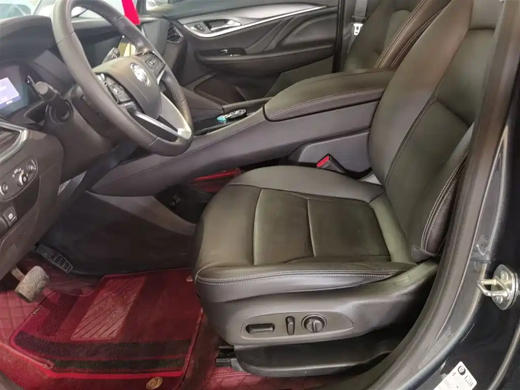 Buick Enclave 2020 28T 4WD Premium Model фото 14
