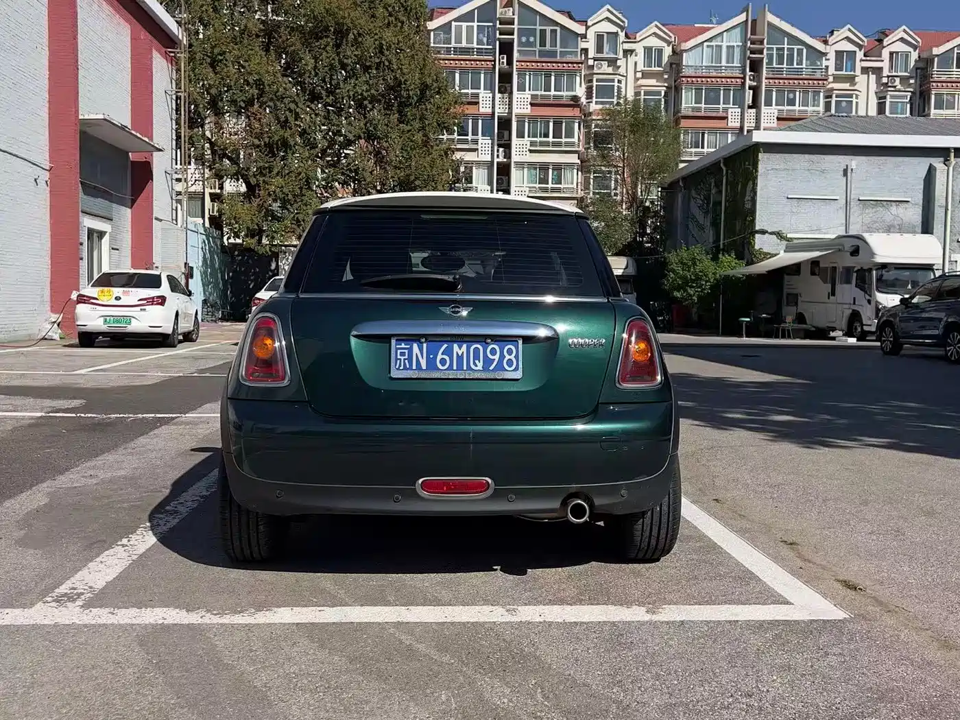 MINI MINI 2011 2012 1.6L ONE Baker Street