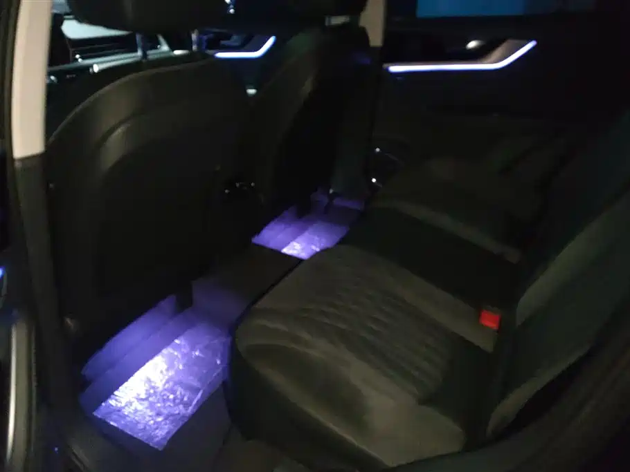 Hongqi HS5 2022 2.0T Smart Connect Flagship AWD Edition фото 11