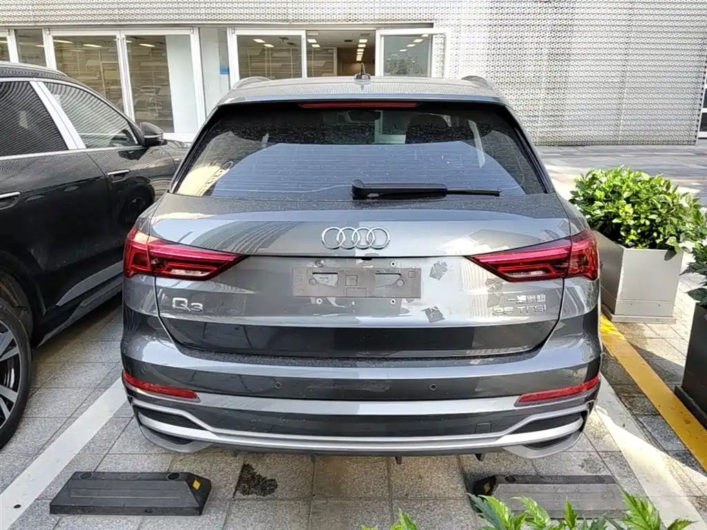 Audi Q3 2022 35 TFSI Fashion Dynamic фото 10