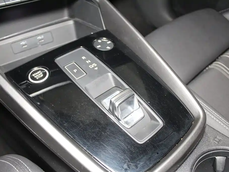 Audi A3 2024 Model A3L Limousine 35 TFSI Fashion Sport фото 12