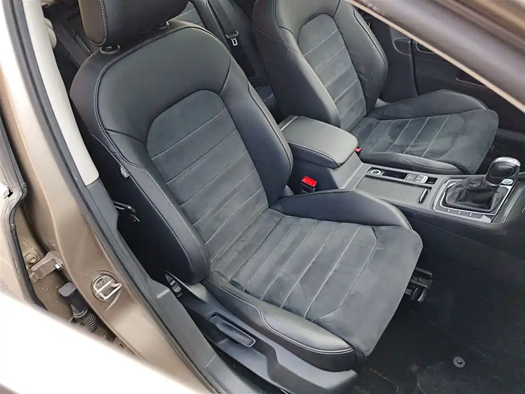Volkswagen Golf 2018 230TSI Automatic Luxury фото 20