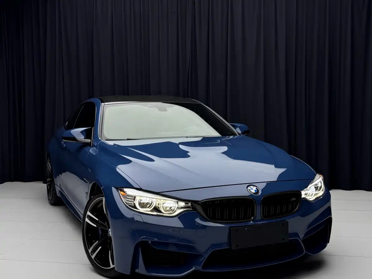 BMW M4 2015 2014 M4 Coupe