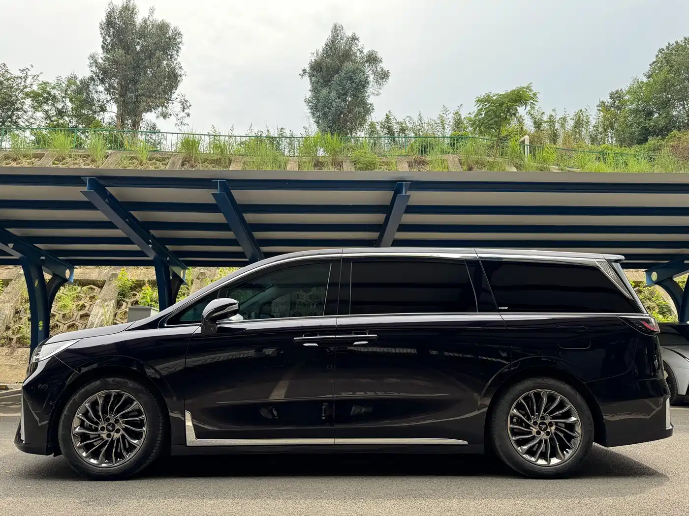 Voyah Auto Voyah Dreamer 2022 Low-carbon Dream+Smart Package фото 6