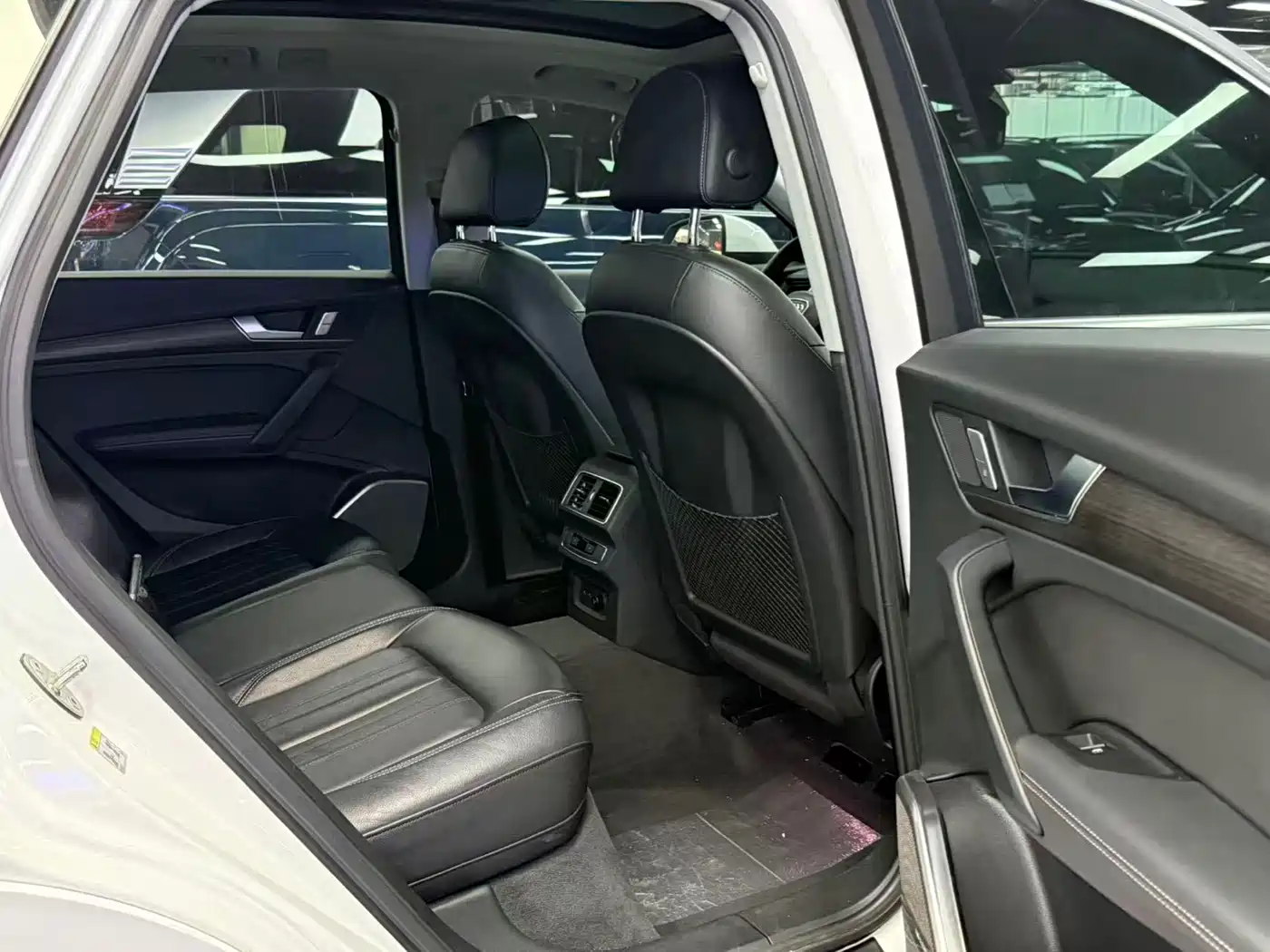 Audi Q5L 2020 40 TFSI Prestige Fashion фото 7