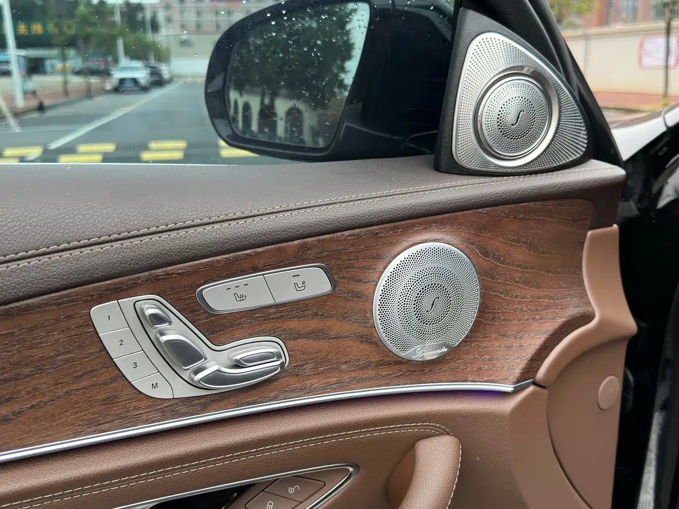 Mercedes-Benz E-Class 2019 Facelift E 300 L Luxury фото 7