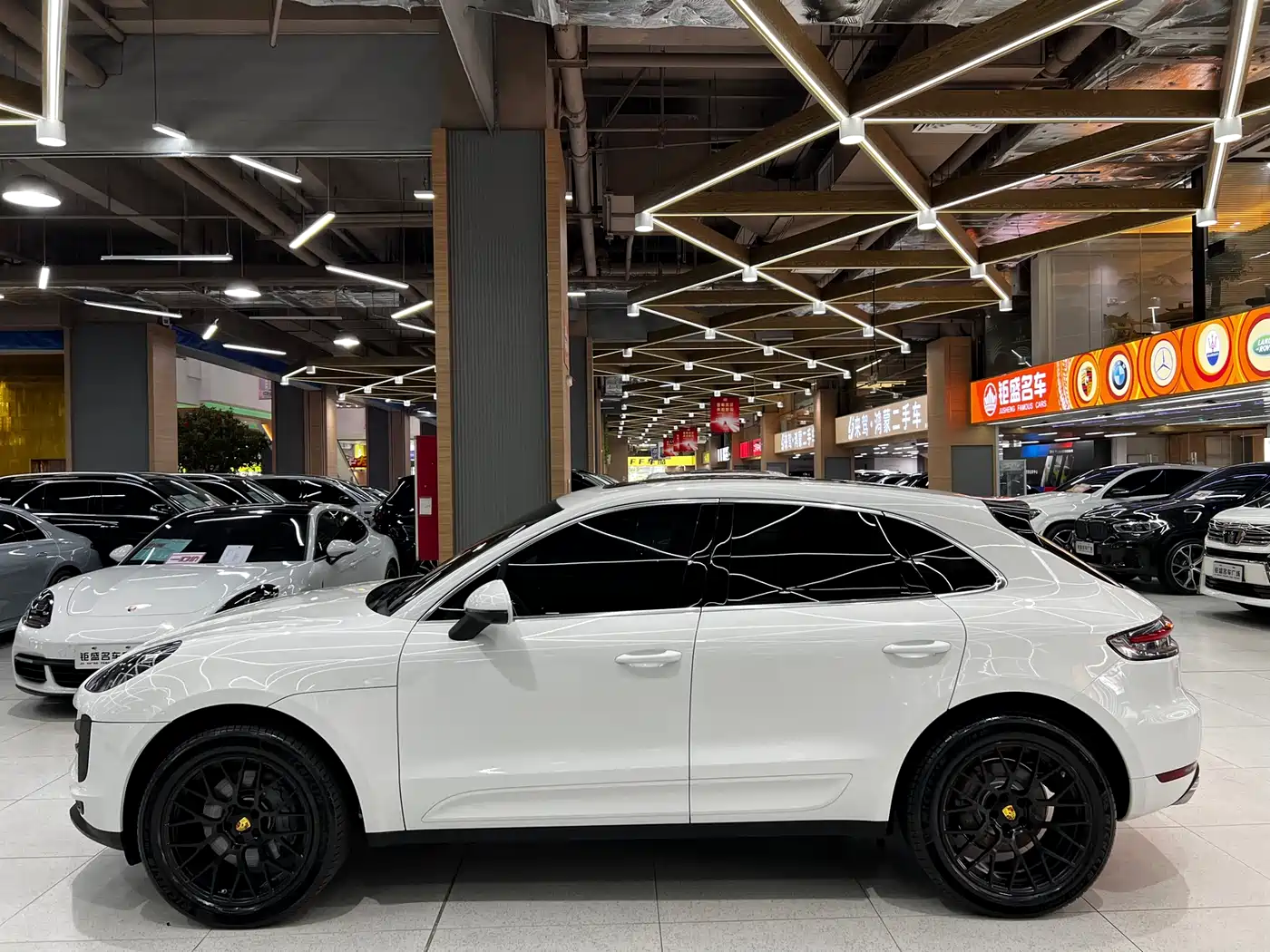 Porsche Macan 2018 Macan S 3.0T фото 3