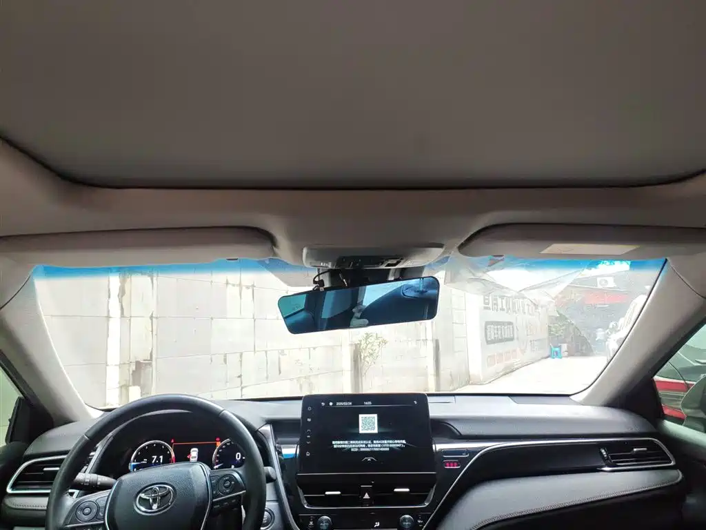 Toyota Camry 2021 2.5G Luxury Edition фото 14
