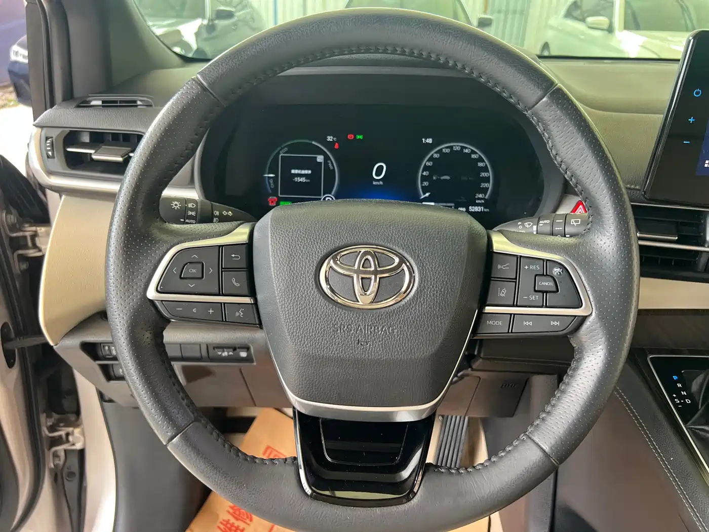 Toyota Sienna 2021 2.5L Hybrid Premium Edition фото 26