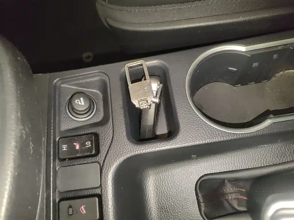 Haval H6 2015 Sport 1.5T Automatic 2WD Luxury фото 17