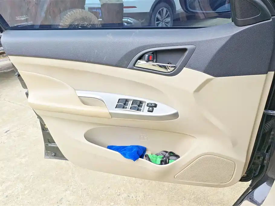 BYD F3 2014 1.5L Manual Luxury фото 7